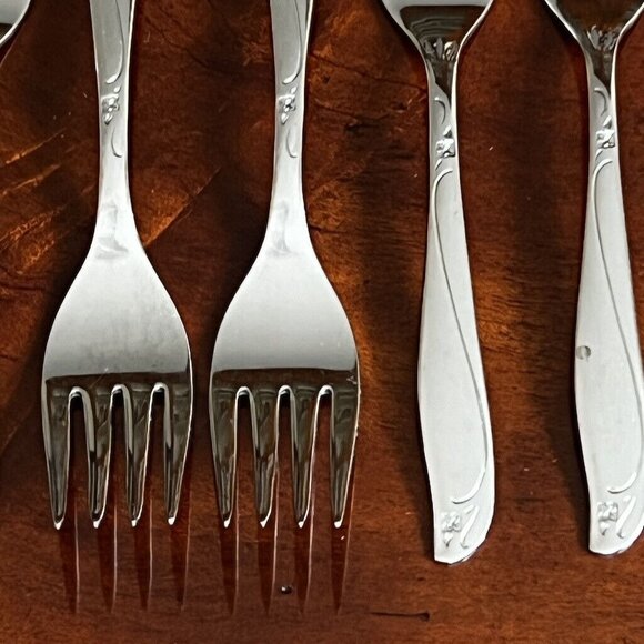 8 Vintage Insico Salad Forks Stainless Flatware Woodlore Interntional Silver - Picture 8 of 10